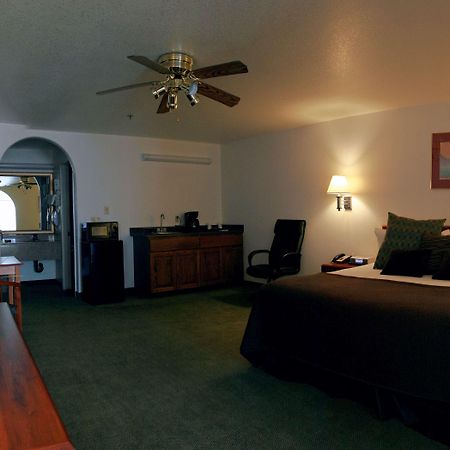 Best Western Colorado River Inn Needles Δωμάτιο φωτογραφία