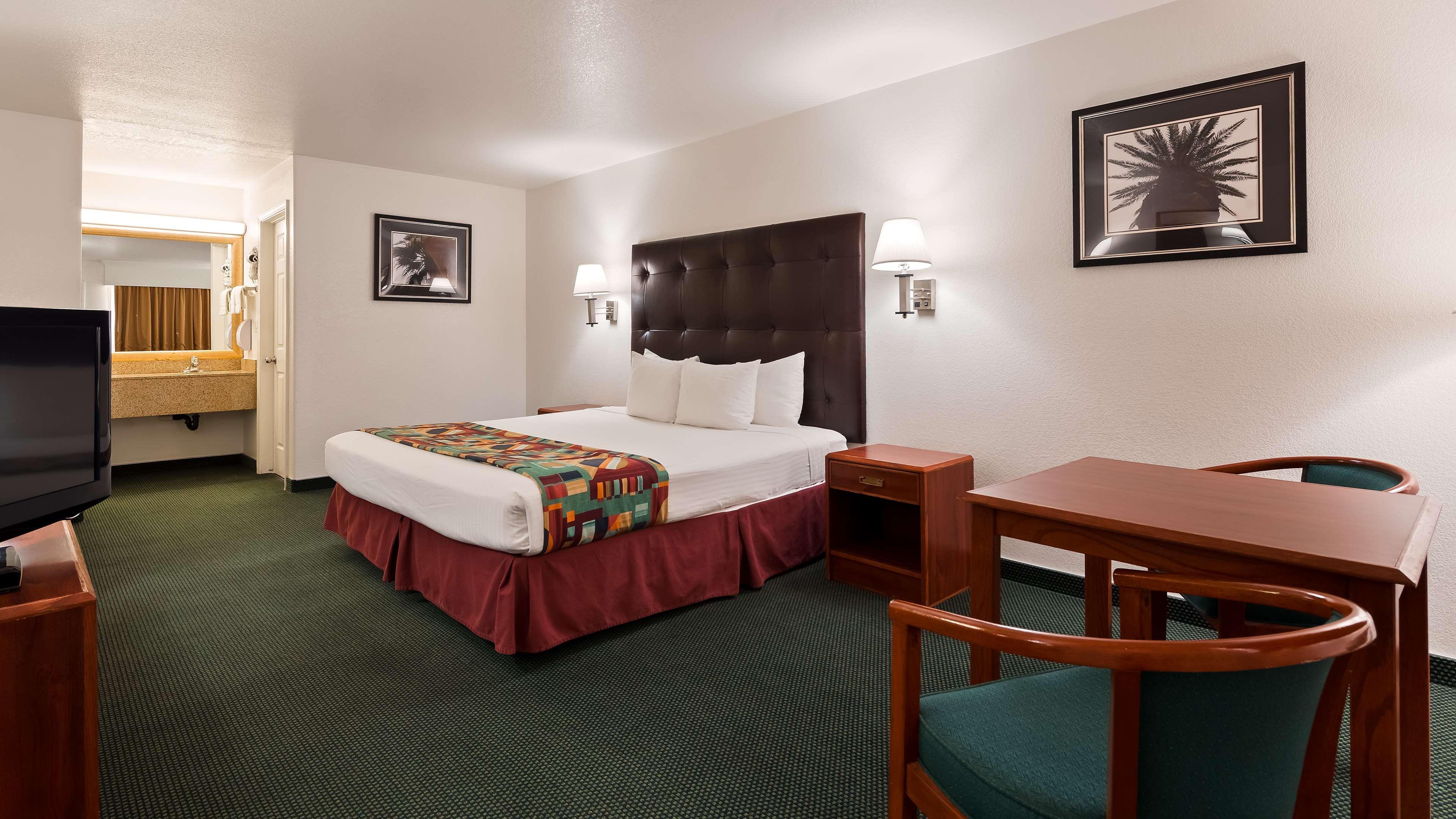 Best Western Colorado River Inn Needles Εξωτερικό φωτογραφία